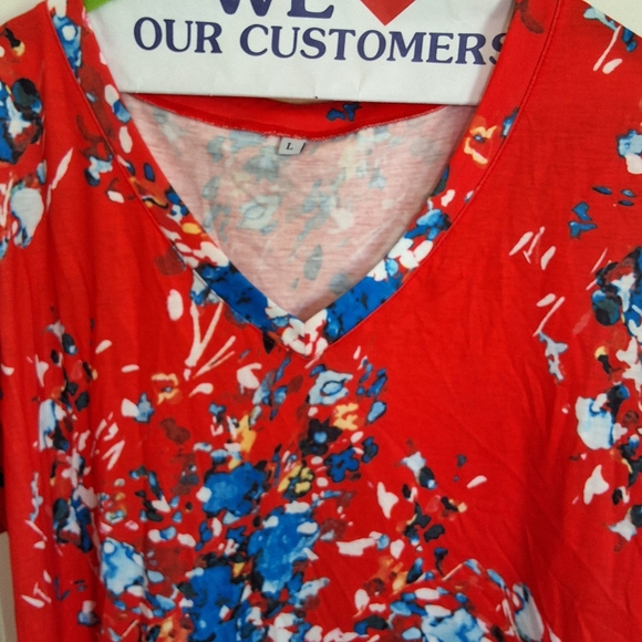 Floral Red and Blue Women's Top - Picture 2 of 5